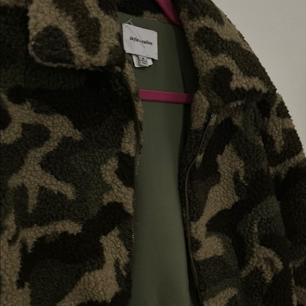 Alpha Industries Green and Brown Camouflage Jacket